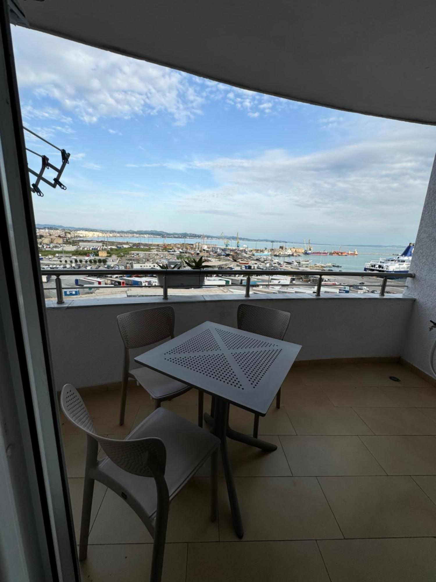 Port View Apartment 1 Durrës Exteriér fotografie